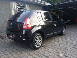 RENAULT - SANDERO - 2012/2012 - Preta - R$ 1,00