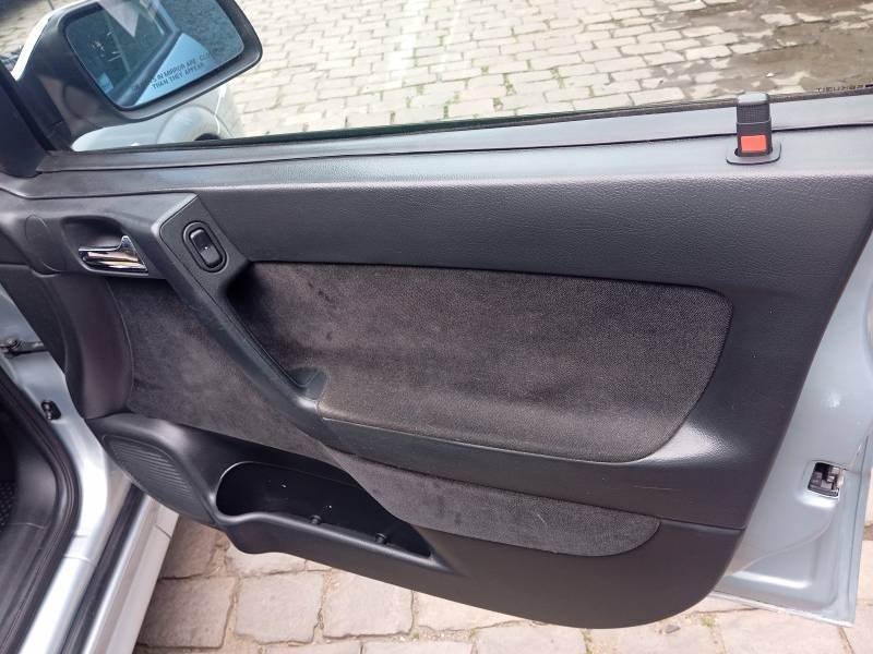 CHEVROLET - ASTRA - 2011/2011 - Prata - R$ 39.900,00