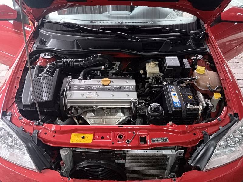 CHEVROLET - ASTRA - 2005/2005 - Vermelha - R$ 44.900,00