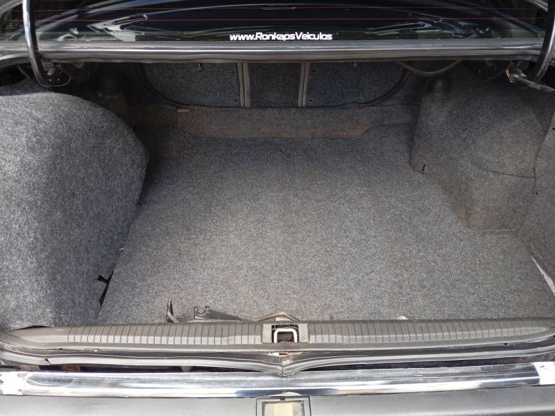 CHEVROLET - OMEGA - 1994/1994 - Preta - R$ 32.900,00