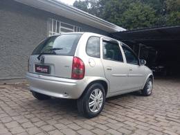 CHEVROLET - CORSA - 2002/2002 - Prata - R$ 19.900,00