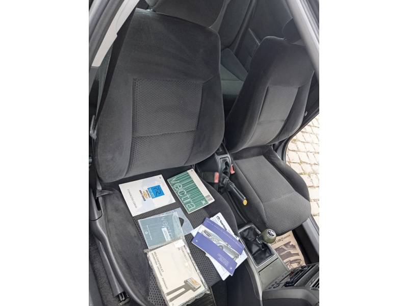 CHEVROLET - VECTRA - 2008/2008 - Preta - R$ 38.900,00