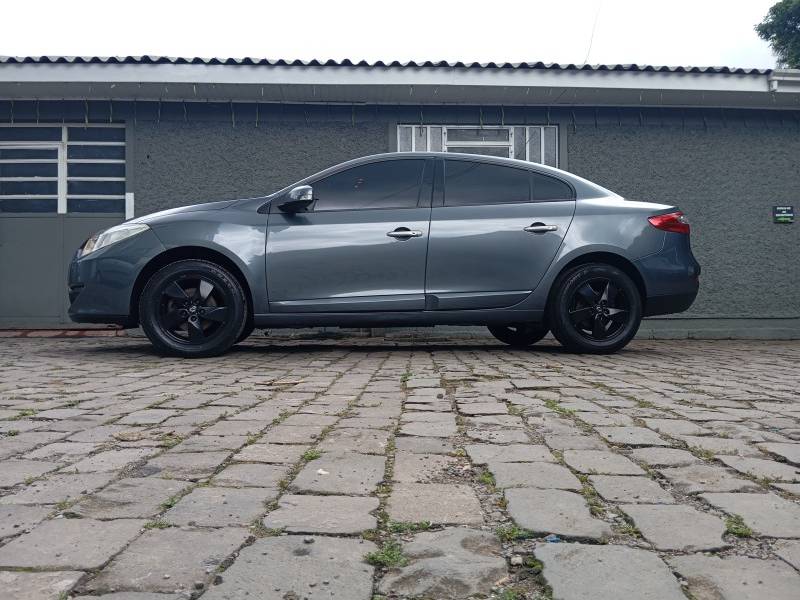 RENAULT - FLUENCE - 2013/2013 - Cinza - R$ 41.500,00