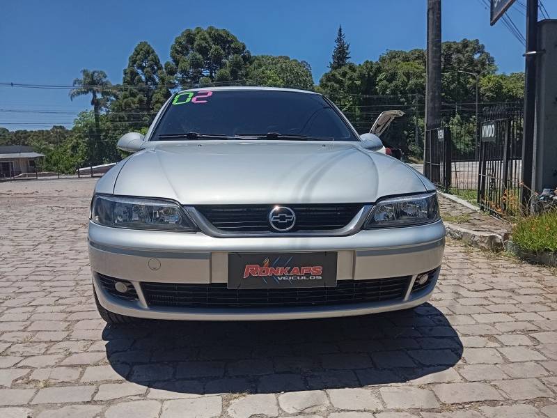 CHEVROLET - VECTRA - 2002/2002 - Prata - Sob Consulta