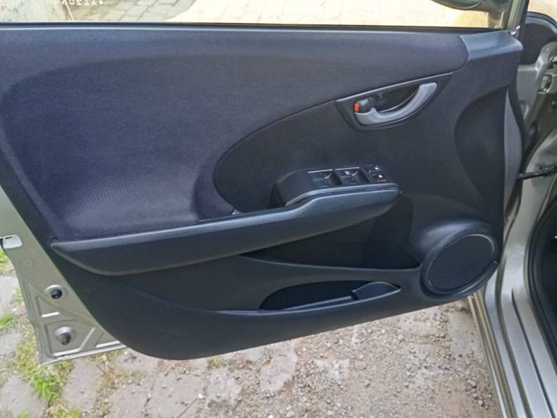 HONDA - FIT - 2010/2010 - Dourada - R$ 46.900,00