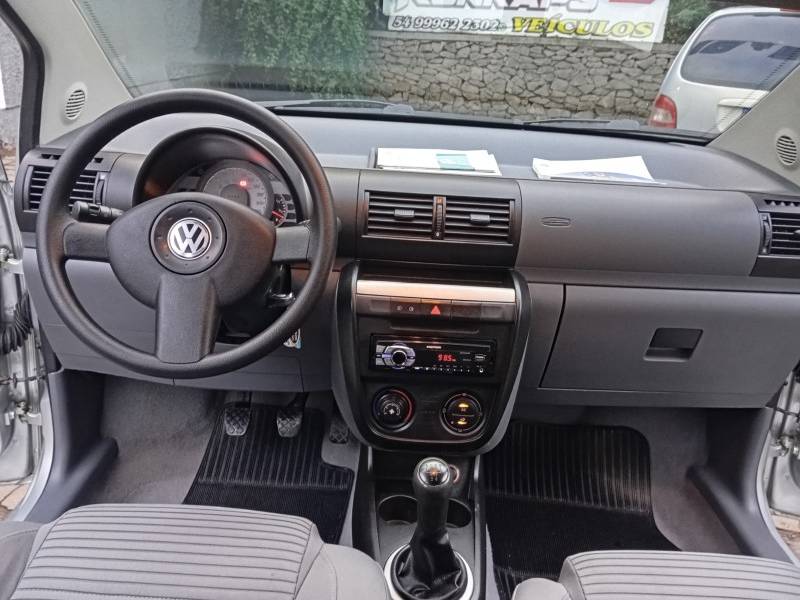 VOLKSWAGEN - SPACEFOX - 2008/2008 - Prata - R$ 31.900,00