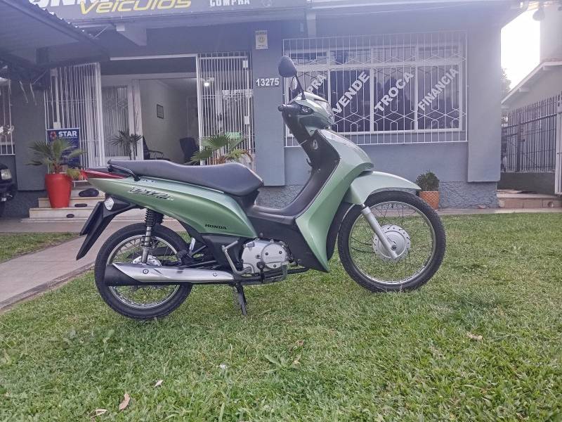 HONDA - BIZ 125 - 2011/2011 - Verde - R$ 10.900,00