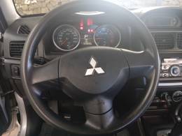 MITSUBISHI - PAJERO TR4 - 2010/2010 - Prata - R$ 59.900,00
