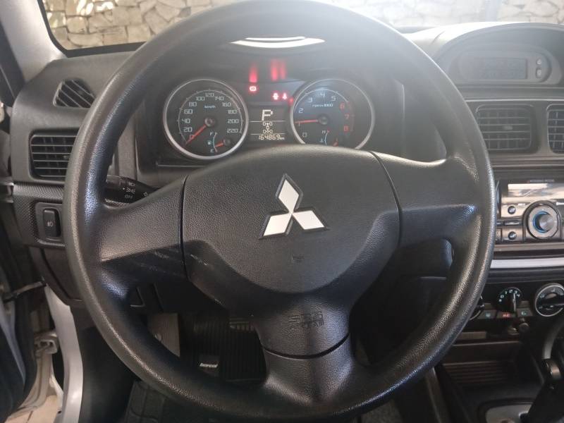 MITSUBISHI - PAJERO TR4 - 2010/2010 - Prata - R$ 59.900,00