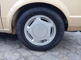 VOLKSWAGEN - GOL - 1984/1984 - Bege - R$ 28.900,00
