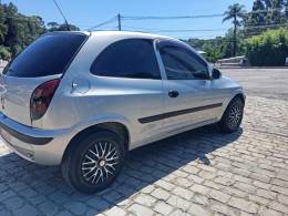 CHEVROLET - CELTA - 2002/2002 - Prata - R$ 18.900,00