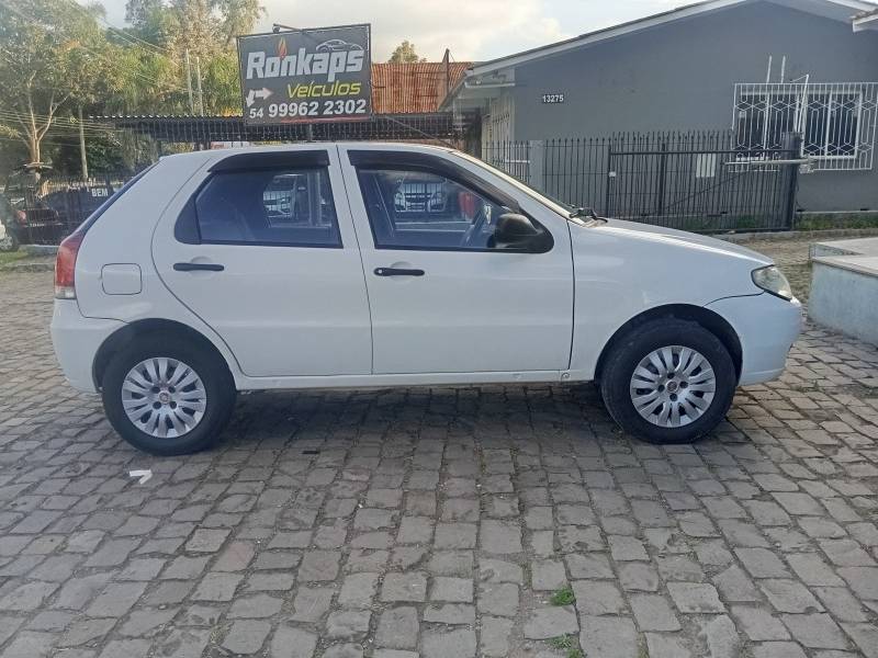 FIAT - PALIO - 2015/2015 - Branca - Sob Consulta